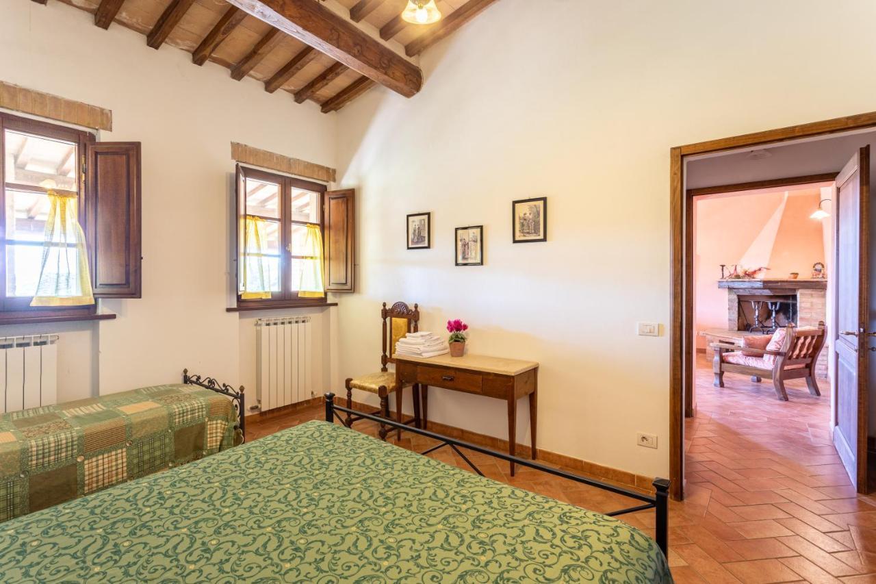 Agriturismo S. Eurosia モンタルチーノ エクステリア 写真
