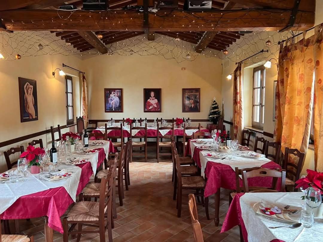 Agriturismo S. Eurosia モンタルチーノ エクステリア 写真